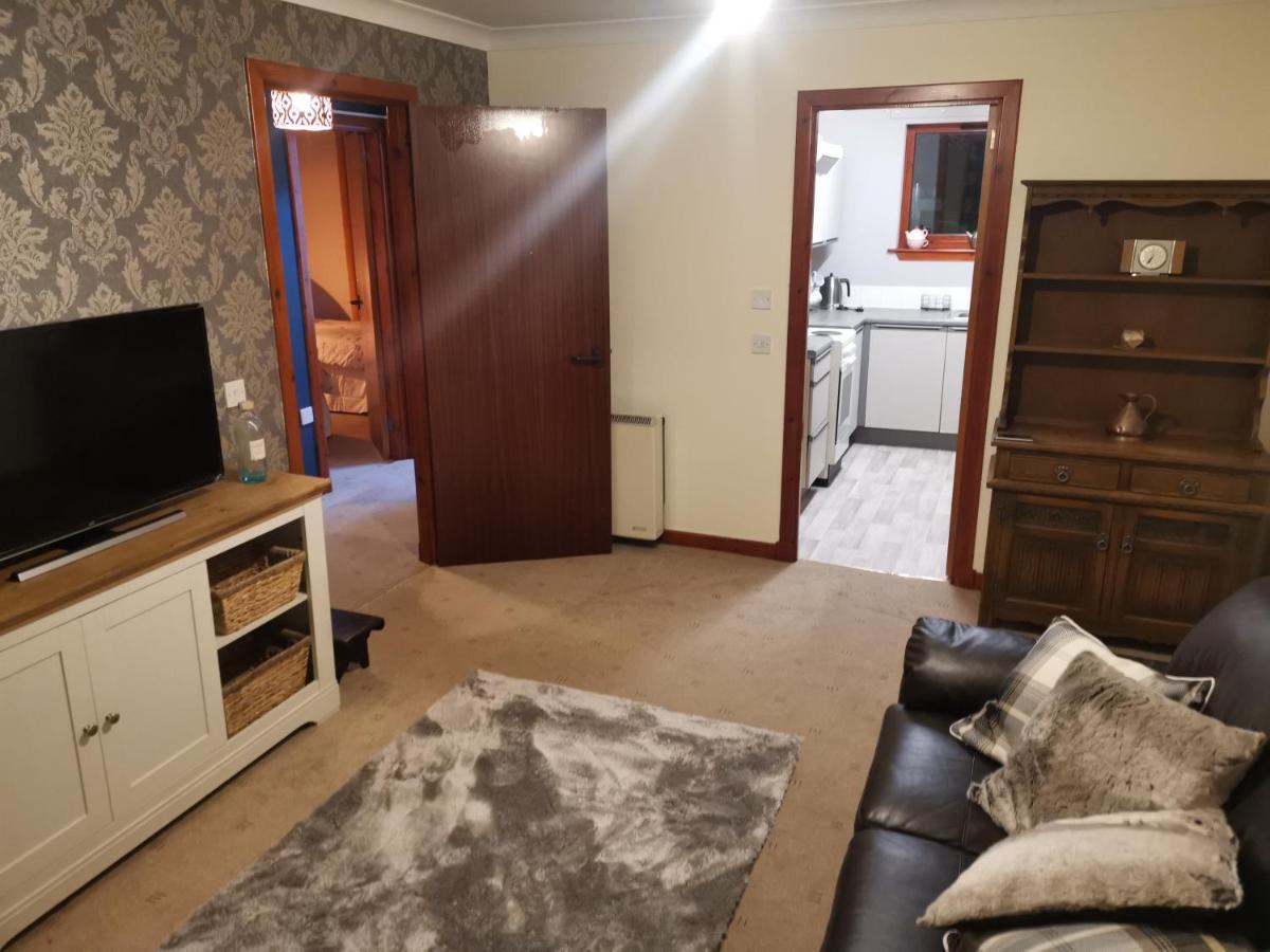 2 Raasay Court Apartment Portree Ngoại thất bức ảnh